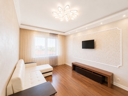 Продам трехкомнатную (3-комн.) квартиру, Печатная ул, 21Б, Калининград г