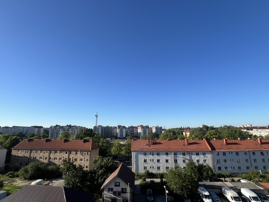 Продам трехкомнатную (3-комн.) квартиру, Печатная ул, 21Б, Калининград г