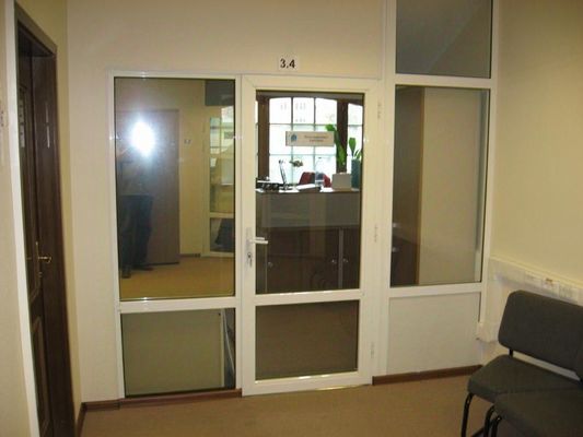 Продам коммерческое помещение 1 073,8 м2, 2-й Казачий пер, 3 1, Москва г