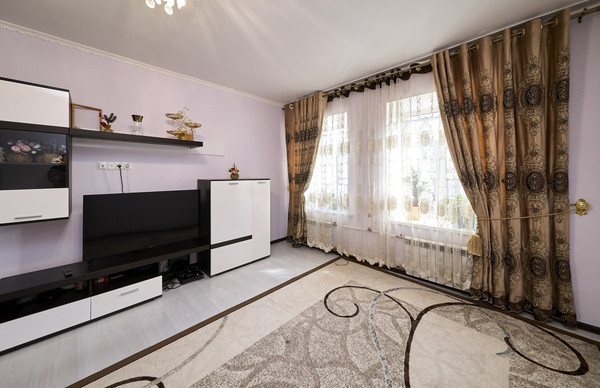 Продам многокомнатную квартиру, Кропоткина ул, 5, Санкт-Петербург г