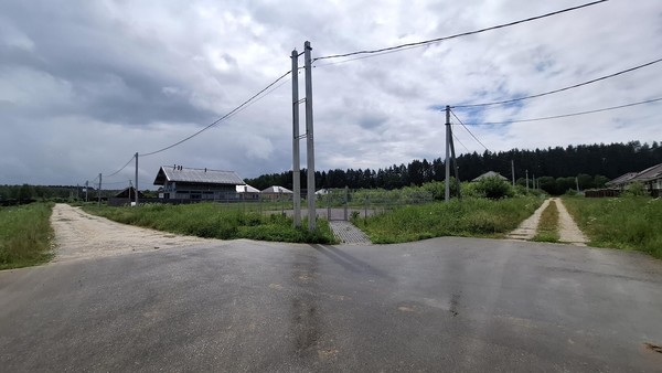 Продам участок 10 соток, ИЖС, Дружбы ул, Колычево д, 0 км от города
