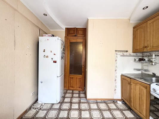 Продам трехкомнатную (3-комн.) квартиру, Пилотов пер, 12, Брянск г