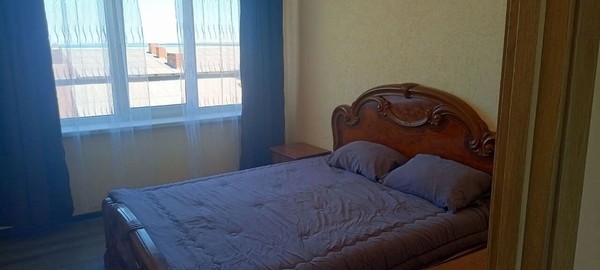 Продам трехкомнатную (3-комн.) квартиру, Набережная ул, 70к10 9, Николаевка пгт