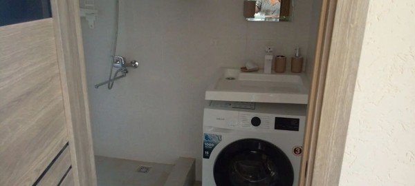 Продам трехкомнатную (3-комн.) квартиру, Набережная ул, 70к10 9, Николаевка пгт