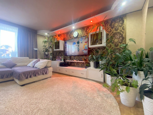 Продам трехкомнатную (3-комн.) квартиру, Русская ул, 23, Анапа г