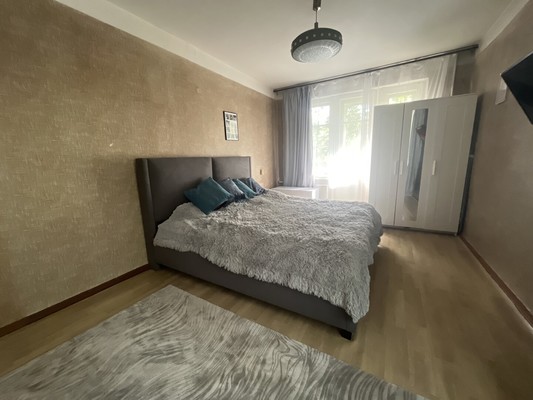 Продам однокомнатную (1-комн.) квартиру, Ямашева пр-кт, 14, Казань г