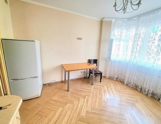 Продам двухкомнатную (2-комн.) квартиру, Завидная ул, 20, Видное г