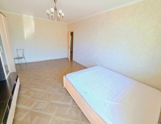 Продам двухкомнатную (2-комн.) квартиру, Завидная ул, 20, Видное г