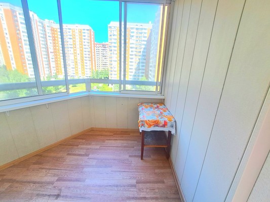 Продам двухкомнатную (2-комн.) квартиру, Завидная ул, 20, Видное г