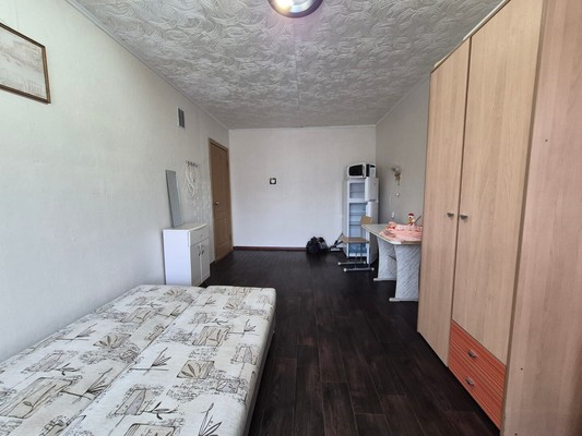 Продам комнату в 5-комн. квартире, Мира ул, 19, Костомукша г