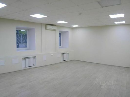 Продам коммерческое помещение 1 099 м2, Кривоколенный пер, 11/13 4, Москва г