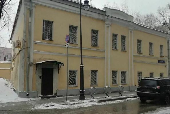 Продам коммерческое помещение 1 099 м2, Кривоколенный пер, 11/13 4, Москва г