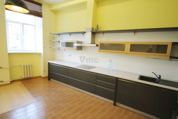 Сдам офисное помещение 250 м2, Неглинная ул, 18 1, Москва г