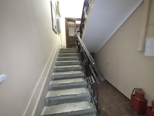 Сдам коммерческое помещение 52 м2, Спиридоновка ул, 22/2, Москва г