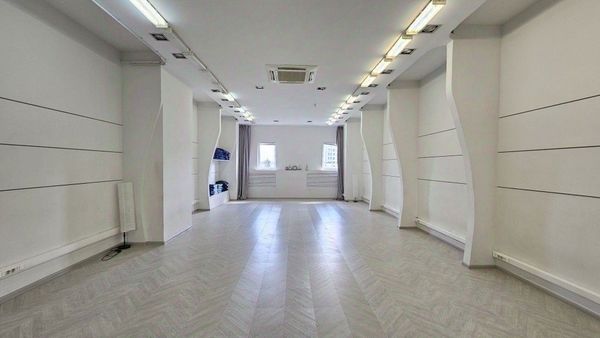 Продам коммерческое помещение 4 214,4 м2, Павловская ул, 18 2, Москва г