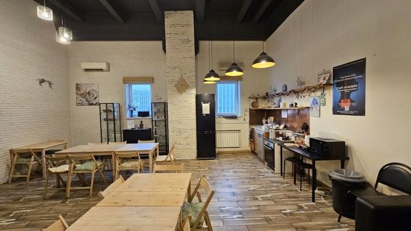 Продам коммерческое помещение 4 214,4 м2, Павловская ул, 18 2, Москва г
