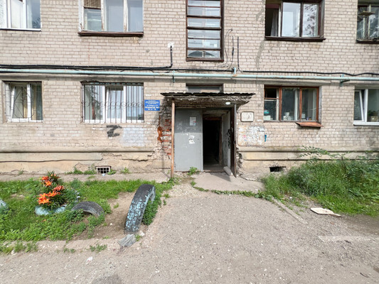 Продам комнату в 5-комн. квартире, Победы ул, 39, Пермь г