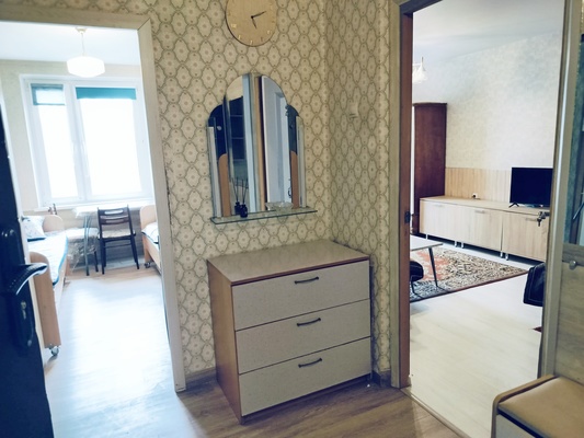 Сдам двухкомнатную (2-комн.) квартиру, Холмогорская ул, 6к1, Москва г