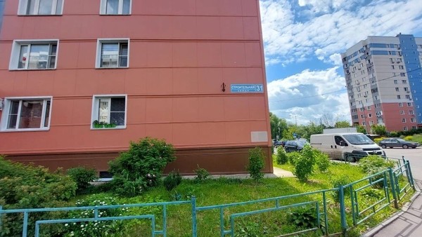 Продам трехкомнатную (3-комн.) квартиру, Строительная ул, 31, Видное г