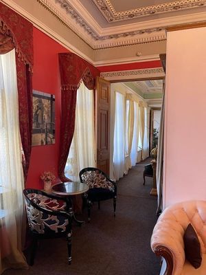 Продам коммерческое помещение 1 818 м2, Покровка ул, 3/7 1А, Москва г