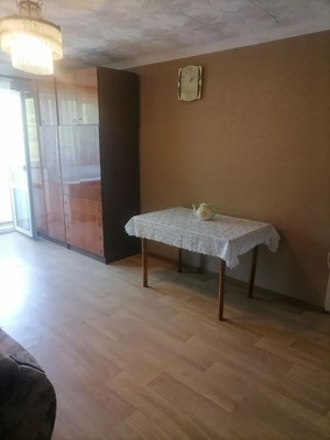 Продам двухкомнатную (2-комн.) квартиру, Яблочкова ул, 17, Грэсовский пгт