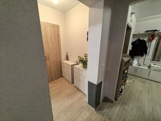 Продам двухкомнатную (2-комн.) квартиру, Адмирала Чурсина ул, 12, Воронеж г