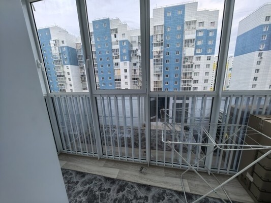 Продам двухкомнатную (2-комн.) квартиру, Адмирала Чурсина ул, 12, Воронеж г