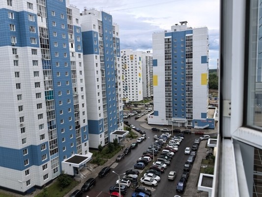 Продам двухкомнатную (2-комн.) квартиру, Адмирала Чурсина ул, 12, Воронеж г