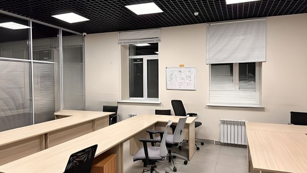 Продам коммерческое помещение 2 000 м2, Кирпичная ул, 6, Москва г