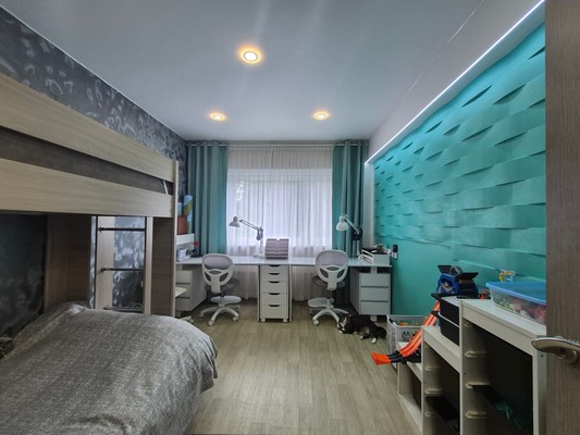Продам двухкомнатную (2-комн.) квартиру, Мира ул, 5, Костомукша г