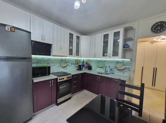 Продам двухкомнатную (2-комн.) квартиру, Мира ул, 5, Костомукша г