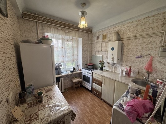 Продам однокомнатную (1-комн.) квартиру, Киевская ул, 126, Симферополь г