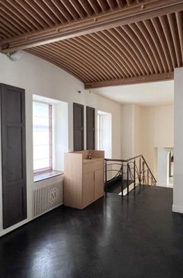 Продам коммерческое помещение 1 184,3 м2, Садовническая ул, 84 3, Москва г