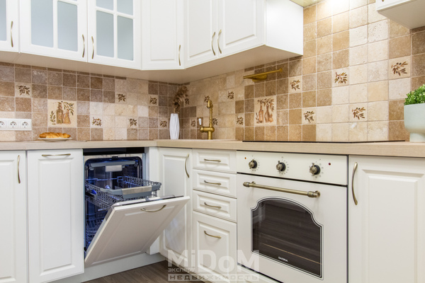 Продам однокомнатную (1-комн.) квартиру, Ленинградская ул, 38к1, Парголово п