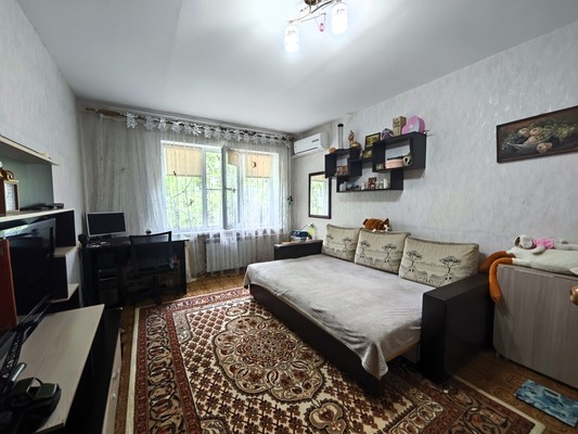 Продам двухкомнатную (2-комн.) квартиру, Карамзина ул, 43, Новороссийск г