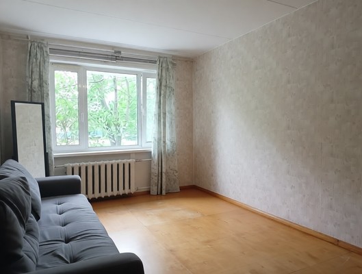 Продам трехкомнатную (3-комн.) квартиру, Чайковского ул, 14, Лобня г