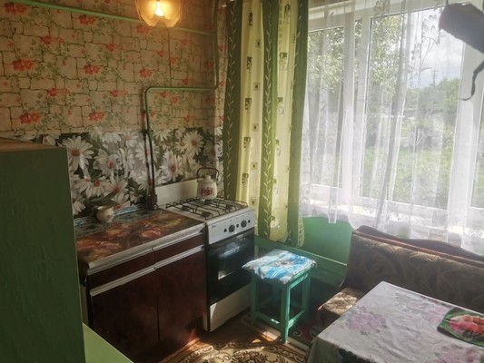 Продам однокомнатную (1-комн.) квартиру, 9, Большая Вруда д