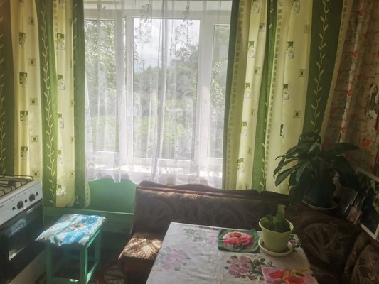 Продам однокомнатную (1-комн.) квартиру, 9, Большая Вруда д