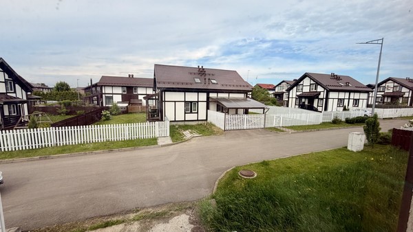 Продам дом, КП Фламандия (Белые Столбы мкр.) тер, 111, Домодедово г, 0 км от города