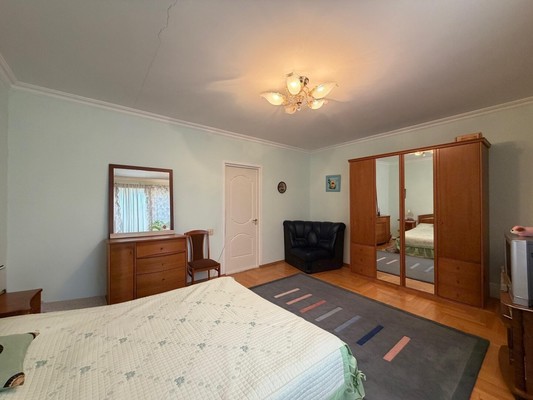 Продам трехкомнатную (3-комн.) квартиру, Тарчокова ул, 19, Нальчик г