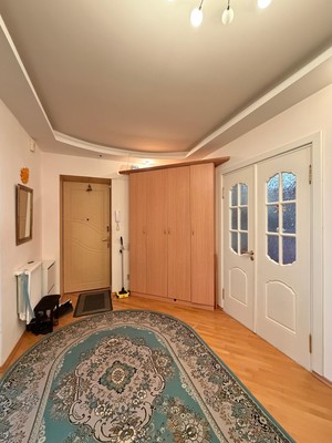 Продам трехкомнатную (3-комн.) квартиру, Тарчокова ул, 19, Нальчик г