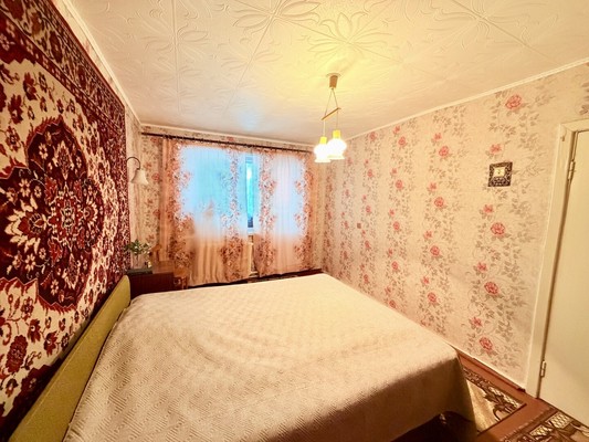 Продам трехкомнатную (3-комн.) квартиру, Карла Маркса ул, 76кб, Ишим г