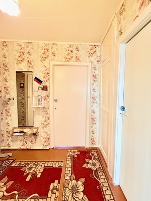 Продам трехкомнатную (3-комн.) квартиру, Карла Маркса ул, 76кб, Ишим г
