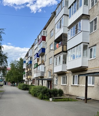 Продам трехкомнатную (3-комн.) квартиру, Карла Маркса ул, 76кб, Ишим г