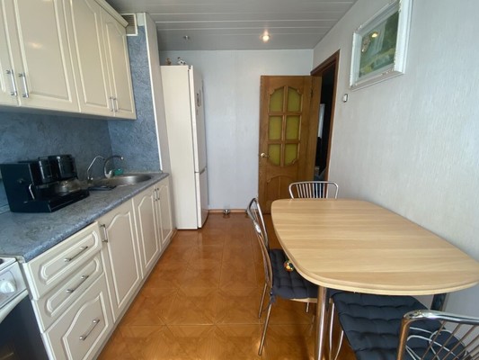 Продам трехкомнатную (3-комн.) квартиру, Гудкова ул, 9, Жуковский г