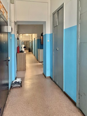 Продам комнату в 9-комн. квартире, Большой В.О. пр-кт, 96В, Санкт-Петербург г