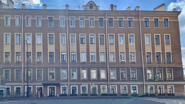 Продам комнату в 9-комн. квартире, Большой В.О. пр-кт, 96В, Санкт-Петербург г