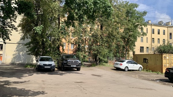 Продам комнату в 9-комн. квартире, Большой В.О. пр-кт, 96В, Санкт-Петербург г