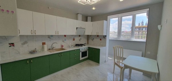 Продам однокомнатную (1-комн.) квартиру, Парковая ул, 2, Молодежное пгт