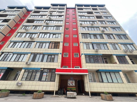 Продам трехкомнатную (3-комн.) квартиру, ОДС ул, 97, Нальчик г